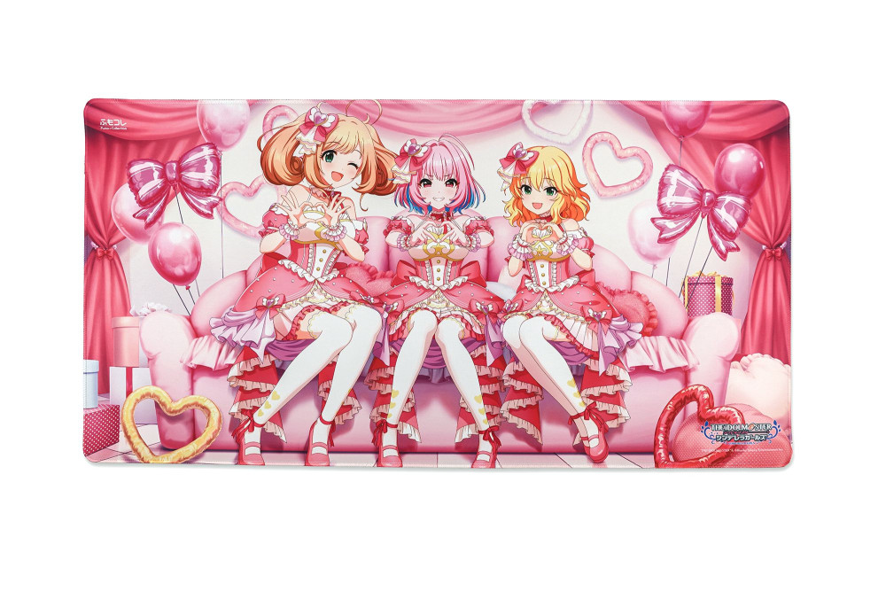 シンデレラ】本格ゲーミングキーボードなどデスク周りを彩るアイテム
