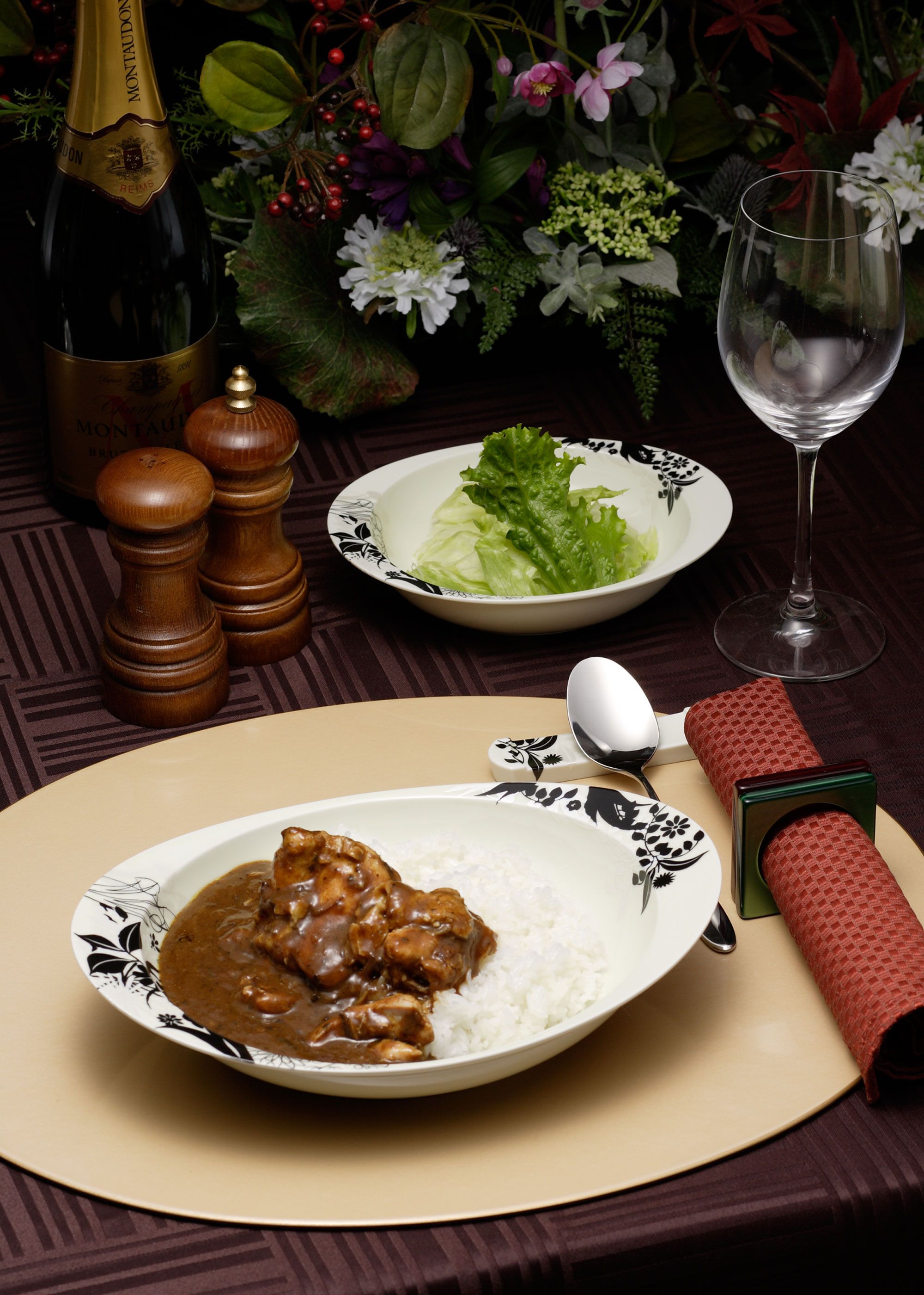 SideM】匠の蔵シリーズ「極上のカレー皿」と天ヶ瀬 冬馬のコラボが決定